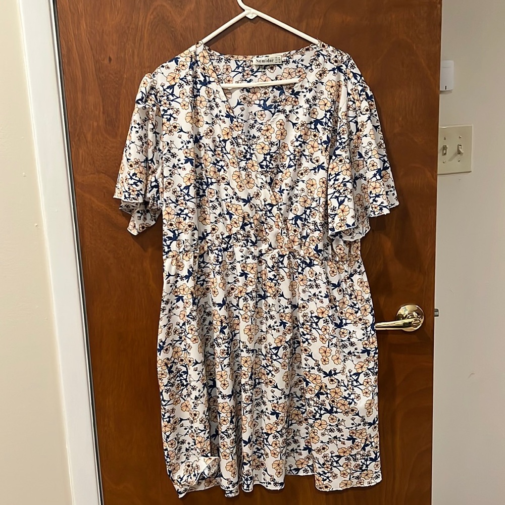 Women’s dress